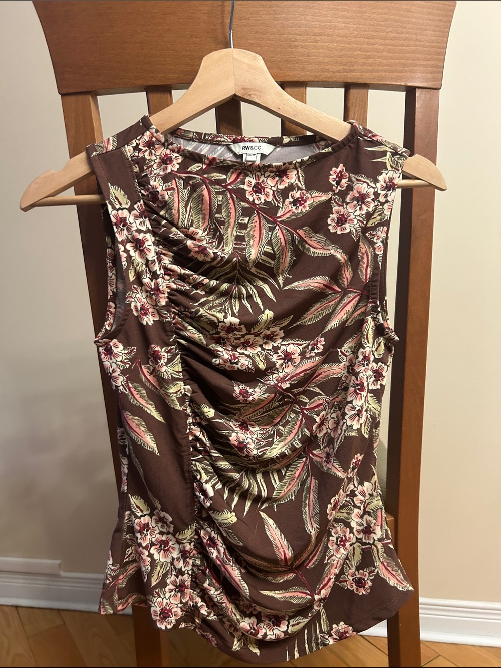 🌹5 for $50🌹Sleeveless floral top
